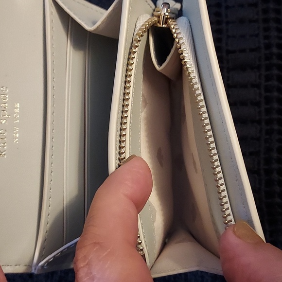 Kate Spade White Wallet Gemma Small Leather Flap Scalloped Edge - Picture 8 of 12